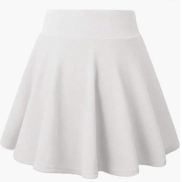 DJT - White Circle / Skater / Flared Skirt w/built in shorts underneath - Picture 4 of 10